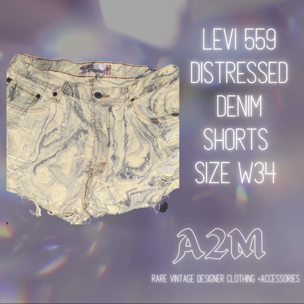 Levi  559 Distressed Denim Shorts Size 34
